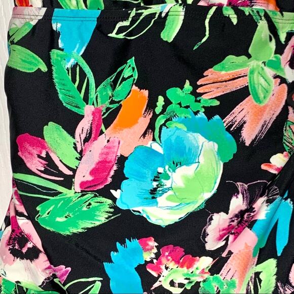 Catalina Swimsuit Floral Garden Multicolor Halter One Piece Swimsuit Medium - Picture 10 of 13